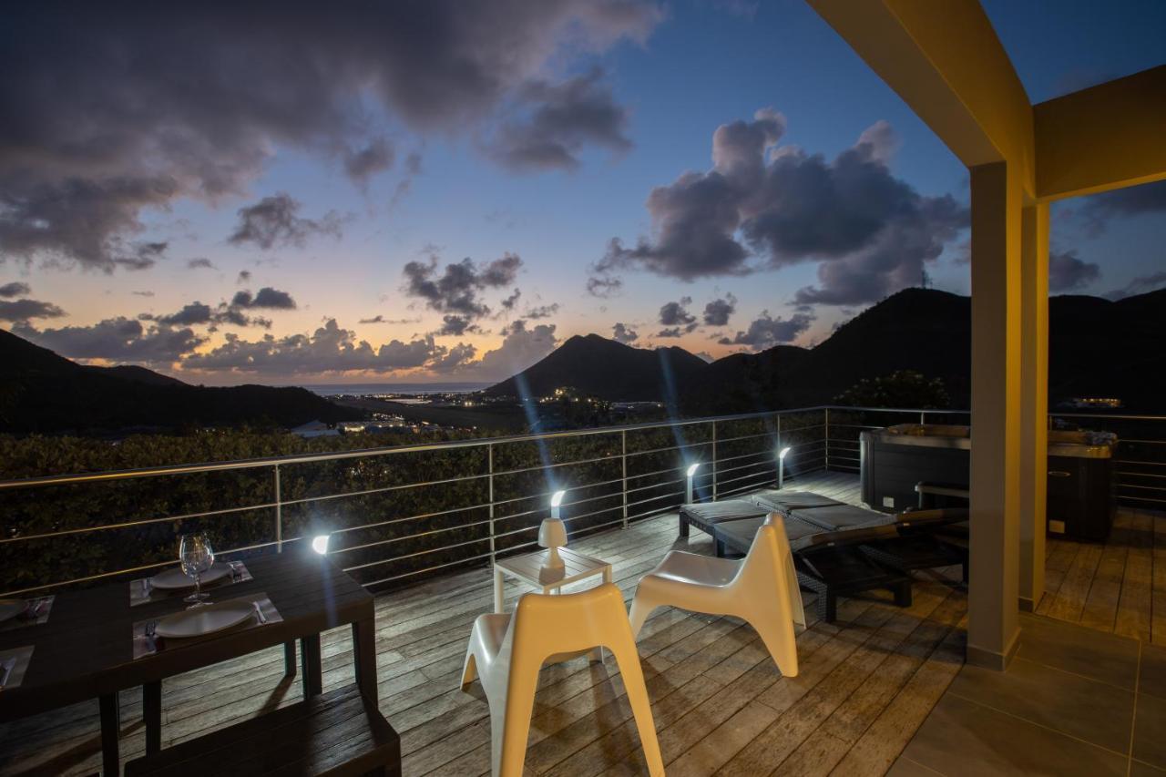 The Rock Apartment Cul de Sac ภายนอก รูปภาพ