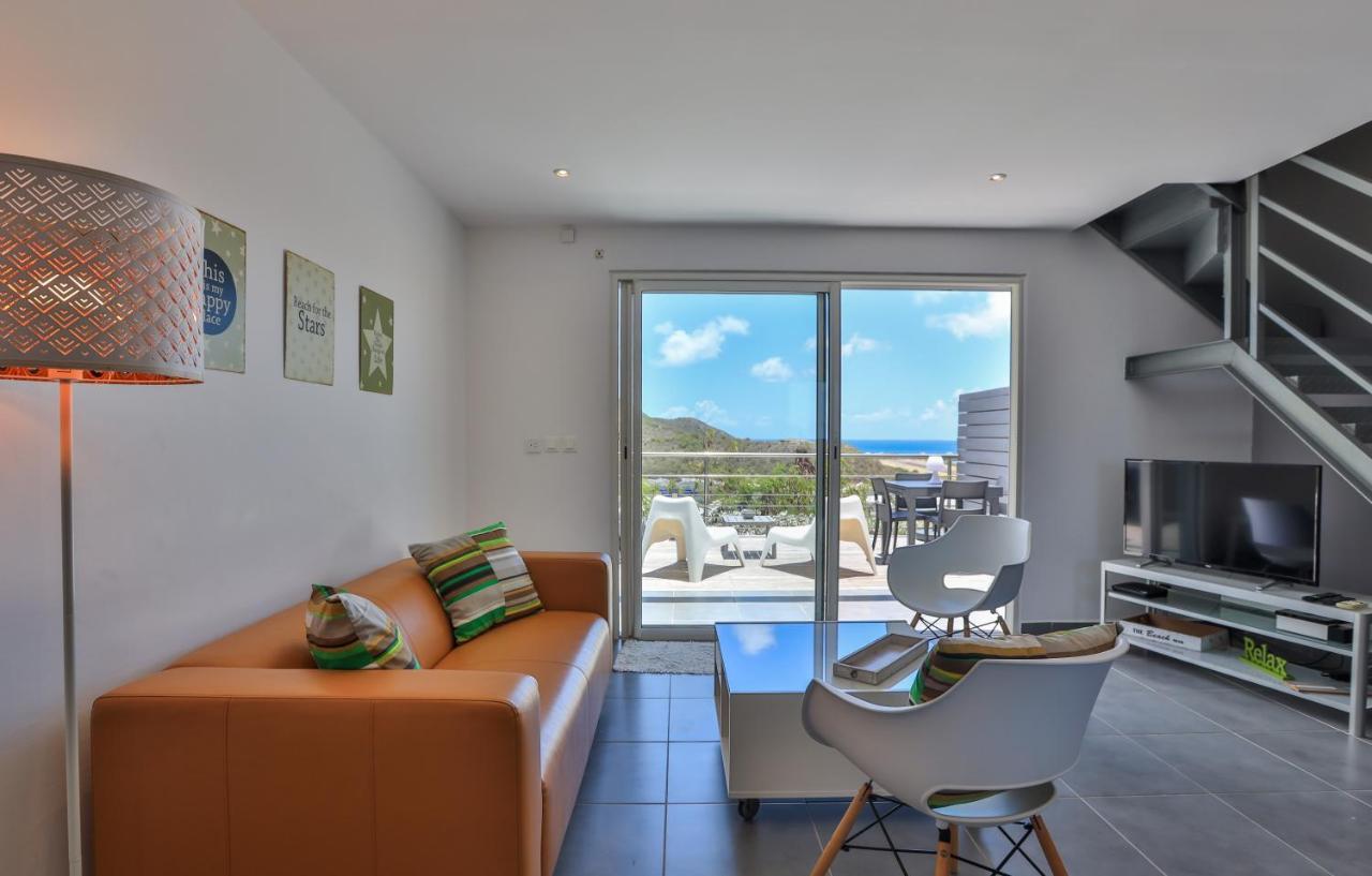 The Rock Apartment Cul de Sac ภายนอก รูปภาพ