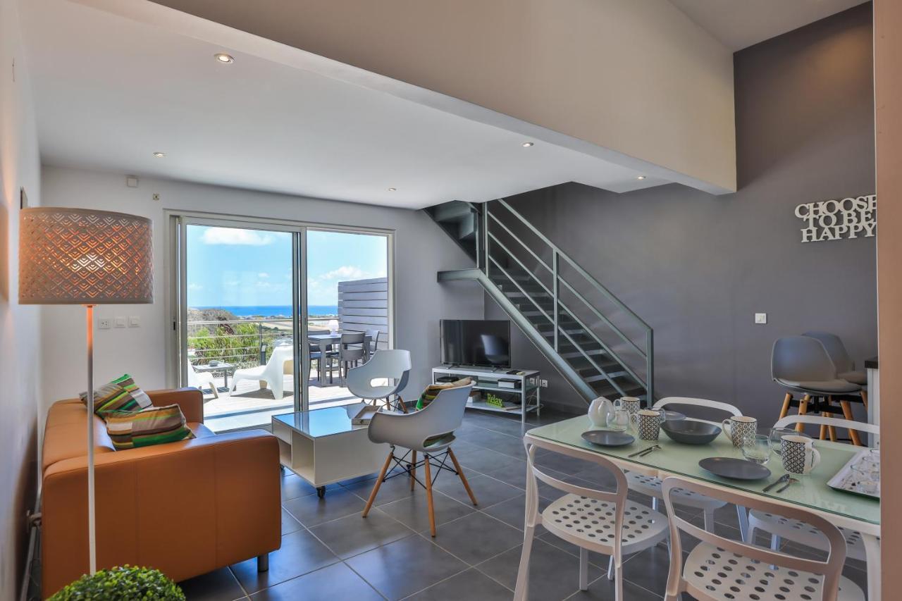 The Rock Apartment Cul de Sac ภายนอก รูปภาพ